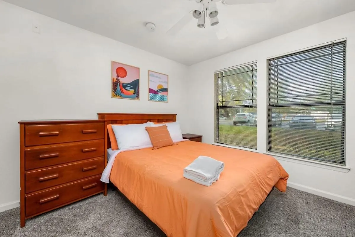 탬파 3 Mi To Usf Pool Gym & Pet Friendly 아파트